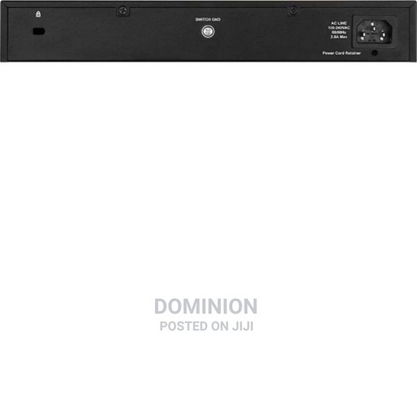 D-Link DGS-F1100-10ps-E 8 Port Poe Gigabit Managed Switch 2 · Photo 4