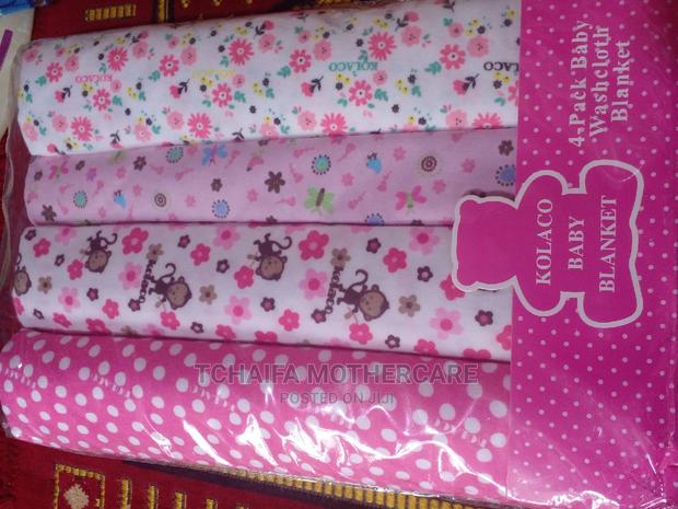 Coloured Cot Sheets · Photo 2