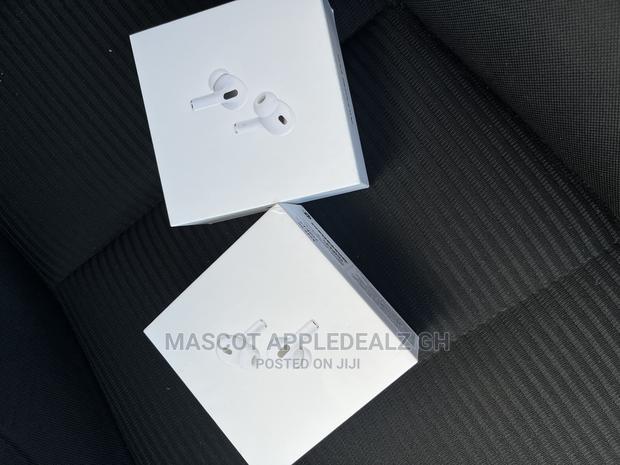 Airpods Pro 2nd Gen · Photo 3