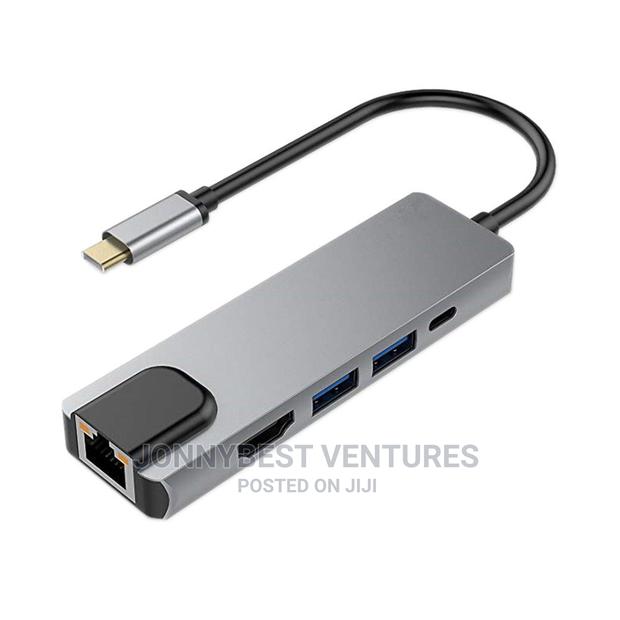 8in1 Type-C Docking Station With Vga Port · Photo 4