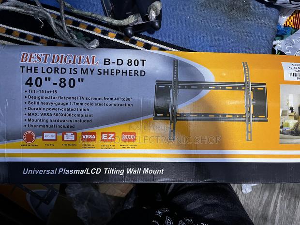 Tiltable Tv Mount 32”-80” · Photo 2