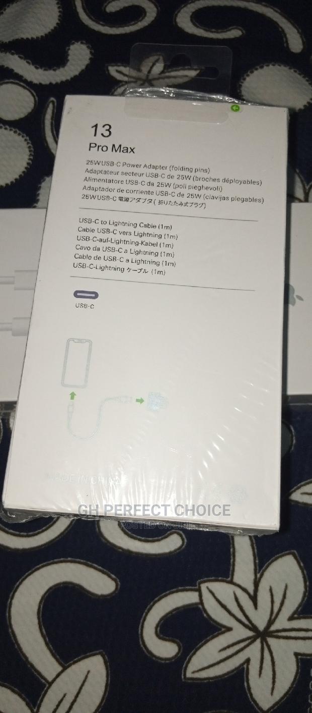 25W Type Fast iPhone Charger · Photo 2