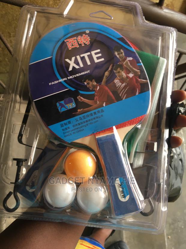 Table Tennis Set (3 Balls,2 Bats,Net and Hook) · Photo 3