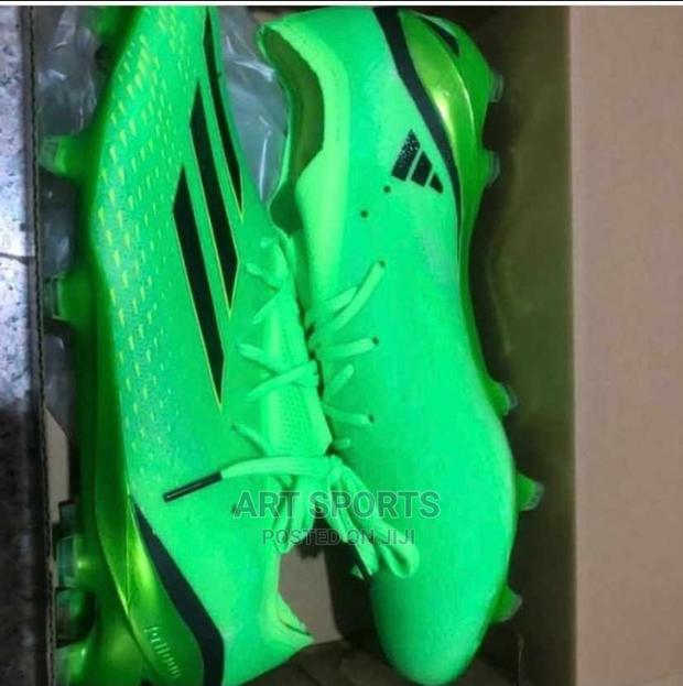 Adidas Latest Boot · Photo 3