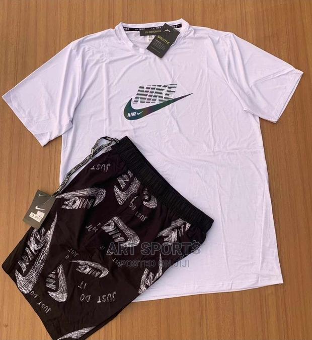 Nike Top and Down ( White) · Photo 4