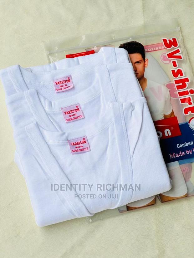 V/Round Neck T-Shirts · Photo 2