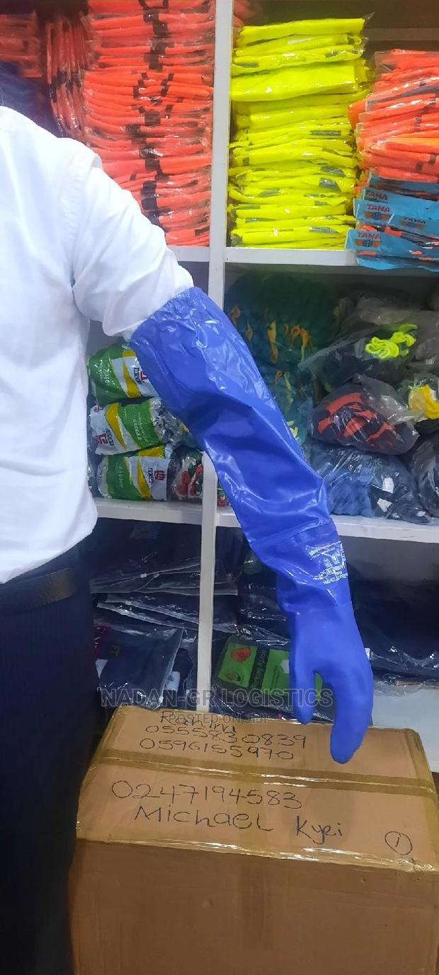 Lanon Chemical Resistant Long Gloves · Photo 3