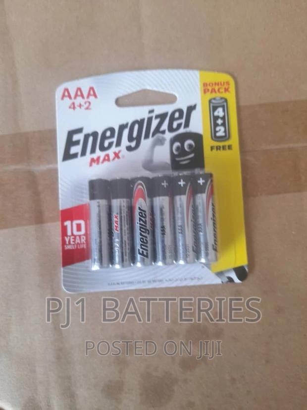 General Batteries And Chargers · Photo 4