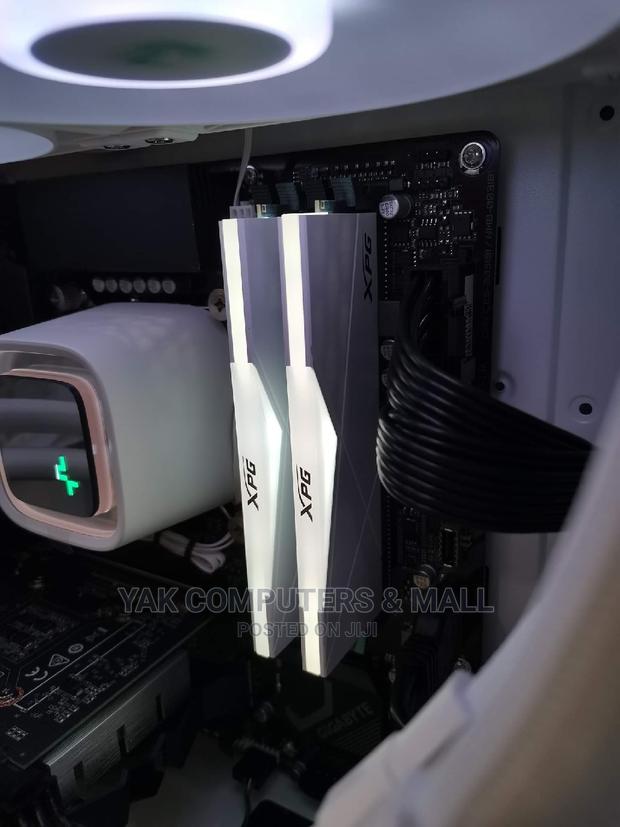 New Server 32GB Intel Core I9 HDD+SSD 32GB