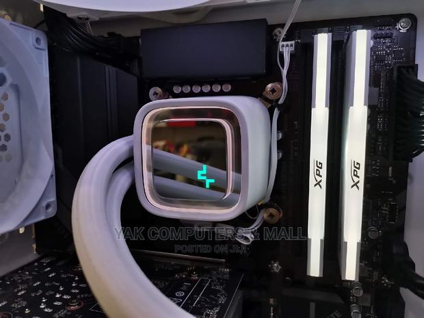 New Server 32GB Intel Core I9 HDD+SSD 32GB