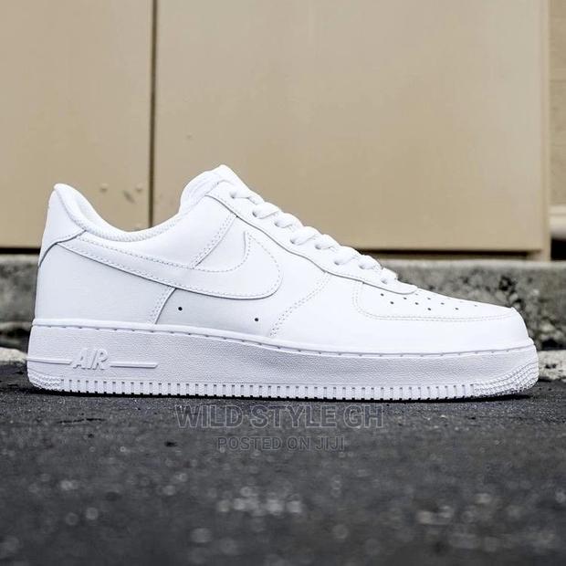 Original Nike AF1 Sneakers photo 3