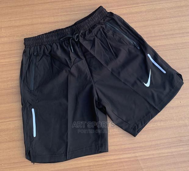 Nike Shorts · Photo 4