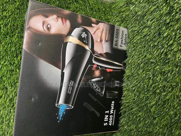 New BA-5505 Hairdryer · Photo 2
