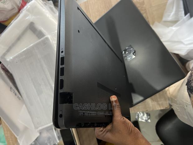 Hp 250 G7 Housing photo 2