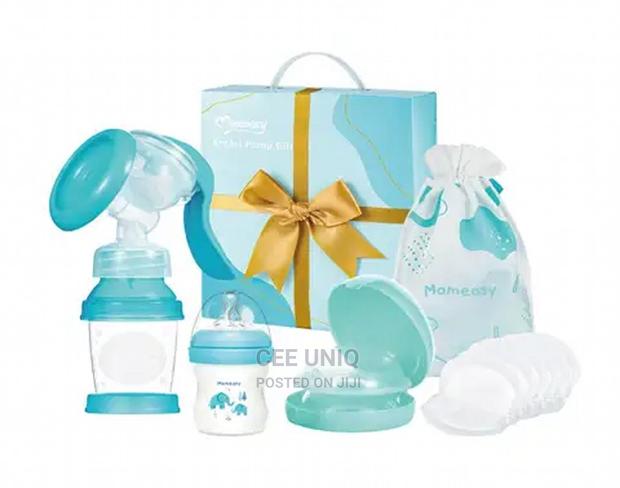 Momeasy Breast Pump Gift Set · Photo 2