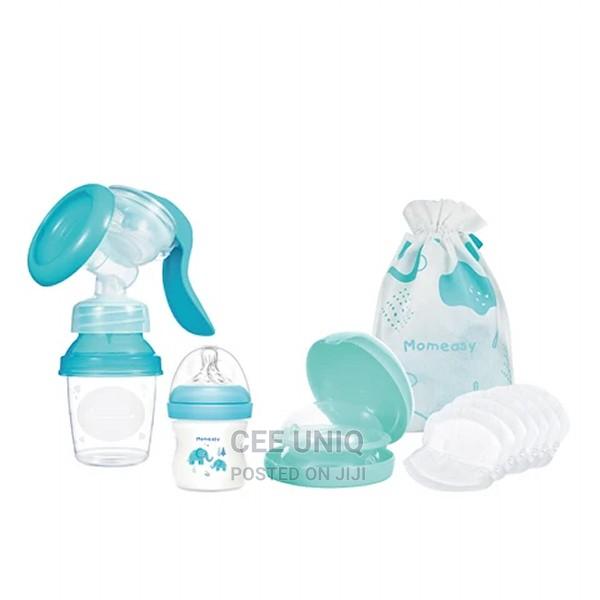 Momeasy Breast Pump Gift Set · Photo 3