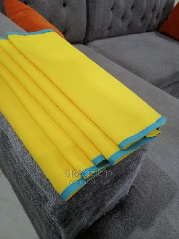 Plain Apron · Photo 4