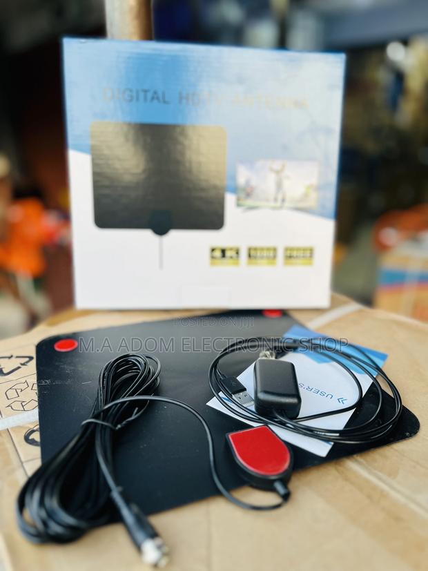 New 2023 UHD / FHD Indoor Antenna With 5v Power Booster · Photo 4