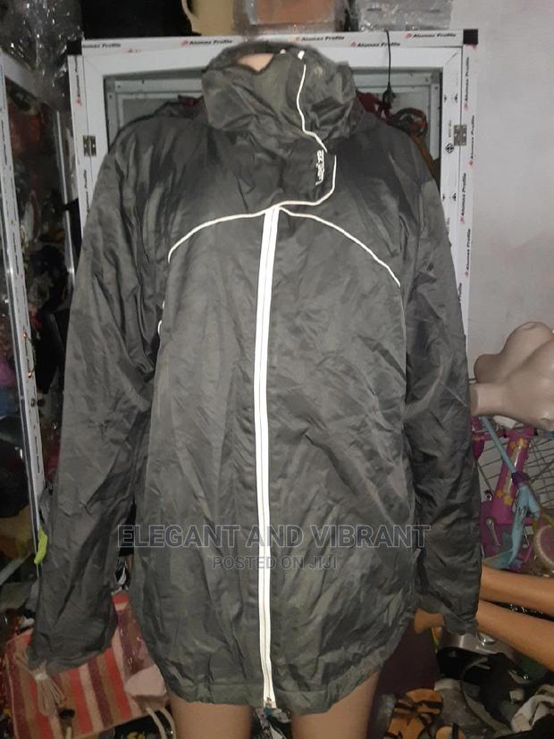 Winter Jacket · Photo 4