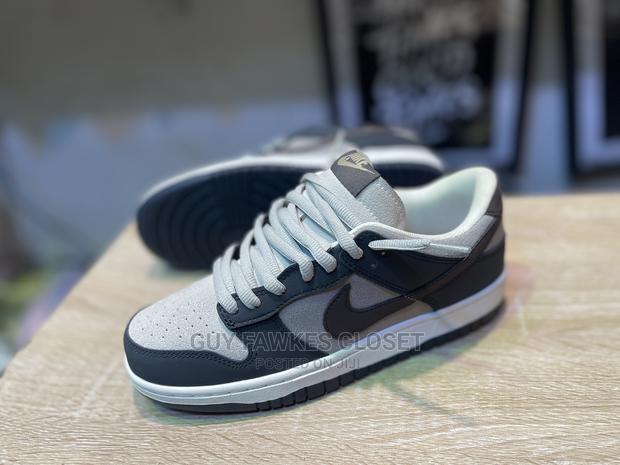 Nike Sb Dunks X Comme Des Garçons · Photo 4