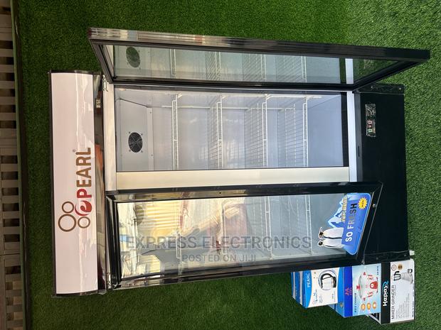 Multi Air Flow System Pearl Display Fridge PVC74 · Photo 2