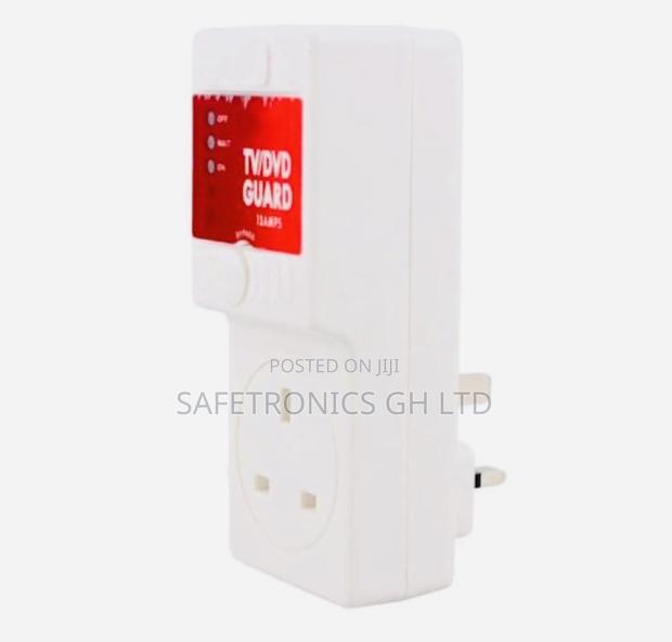 Tv Guard - 13 AMPS - White · Photo 2