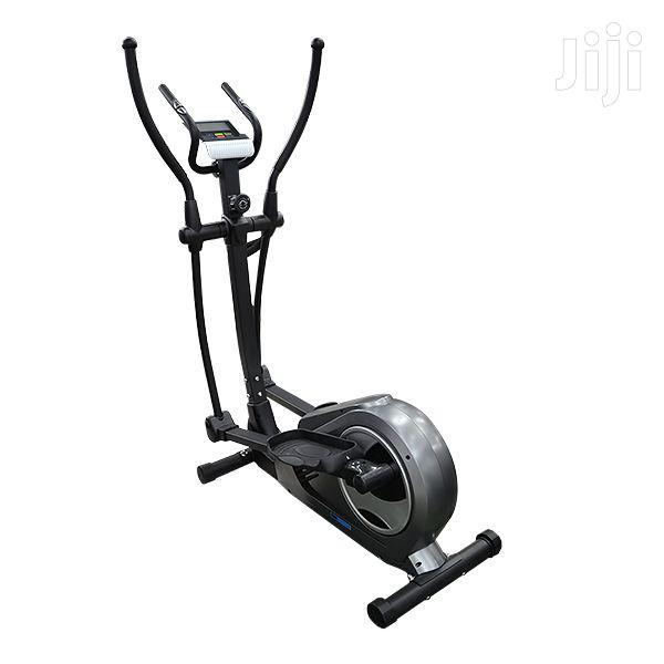 Cross Trainer · Photo 4