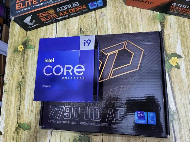 Intel Core I9 and Z790 DDR5 Motherboard · Photo 3