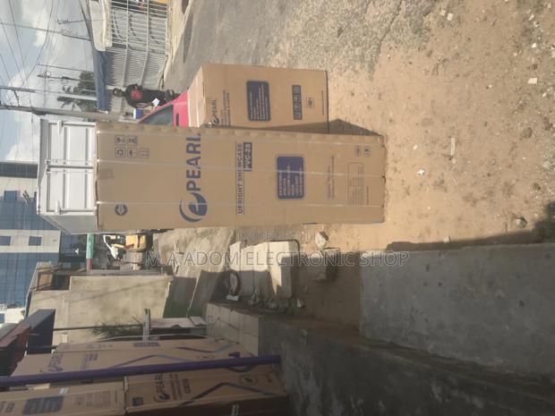 New Pearl PVC-28 Display Fridge · Photo 2