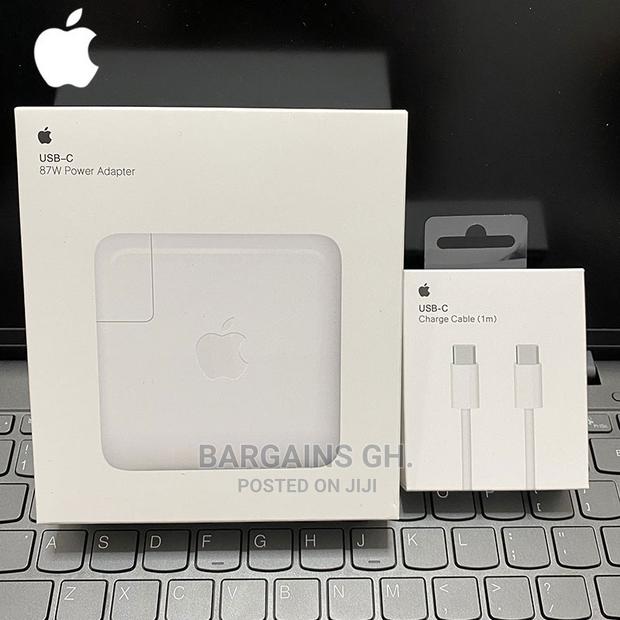 Apple Macbook 87W Type-C Adapter · Photo 4