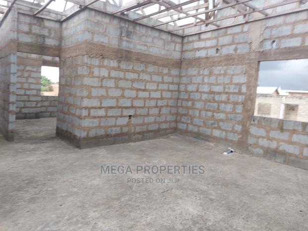 5bdrm House In Amasaman Adjen Kotoku For Sale · Photo 4