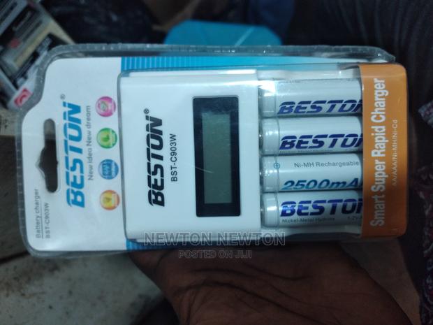 RECHARGEABLE Battery With Charger photo 3