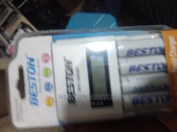 RECHARGEABLE Battery With Charger photo 2