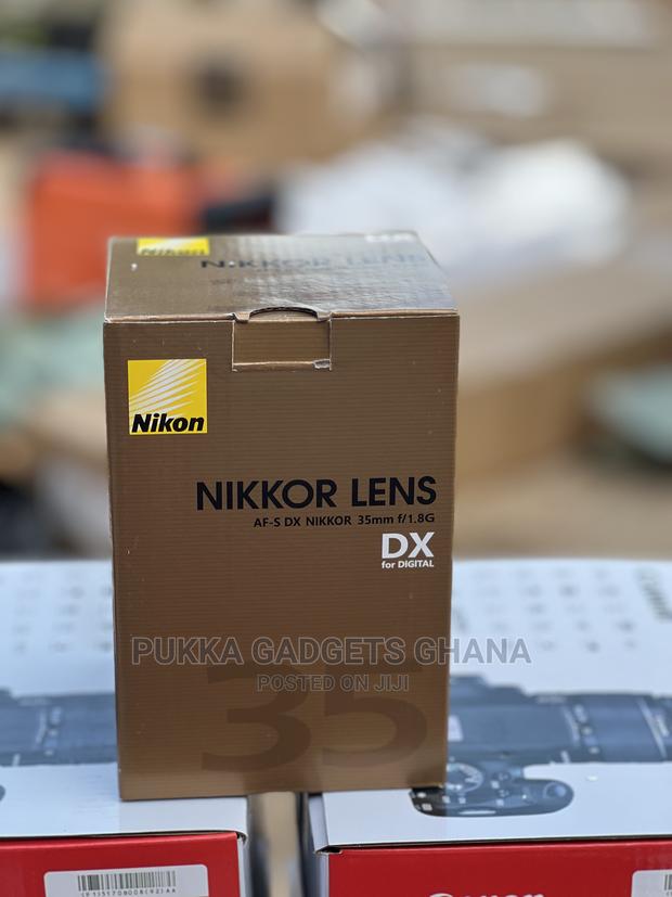 Nikon 35mm F1.8 Lens · Photo 2