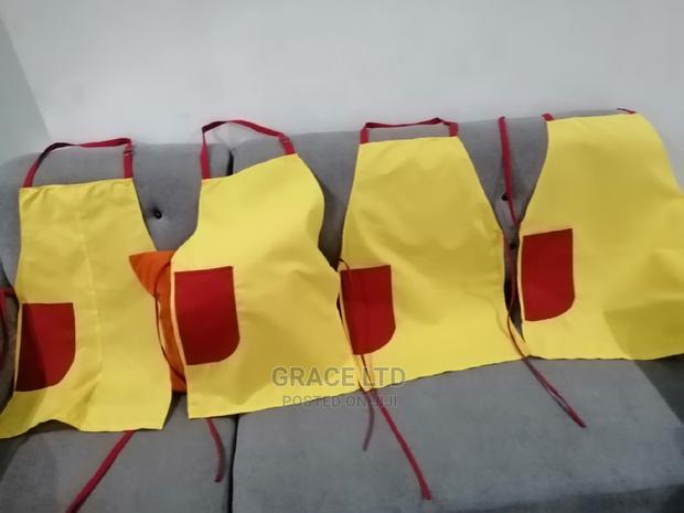 Plain Apron · Photo 3