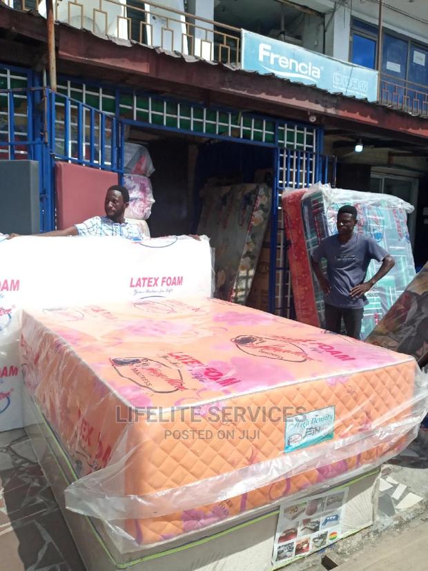 Mattress High Density 18" Large