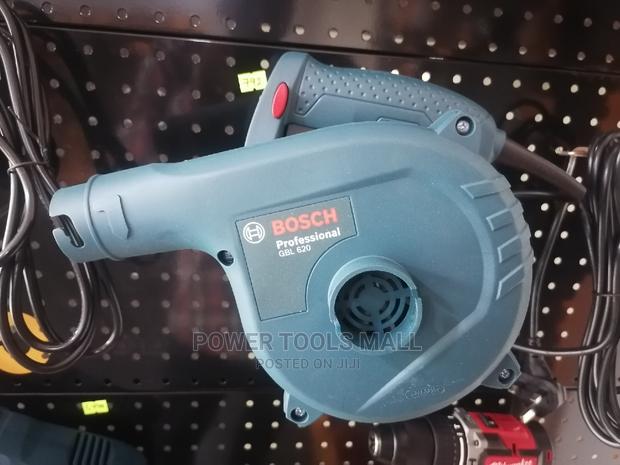 Bosch GBL 620-Watt Air Blower · Photo 4
