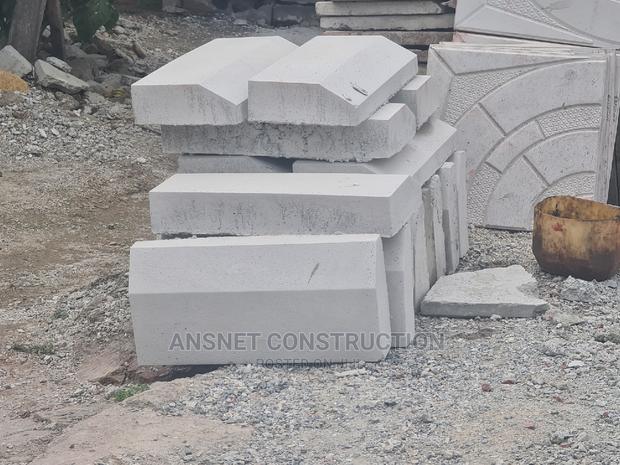 Paver Curves · Photo 2