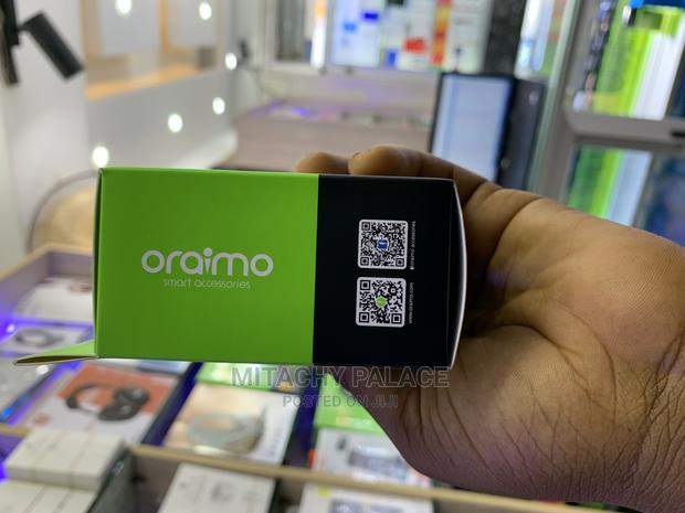 Oriamo iPhone Charger · Photo 4