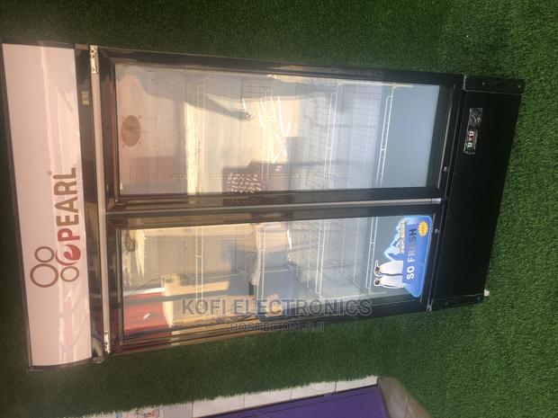 Low Noise Pearl PVC 74 568litres Display Fridge · Photo 2