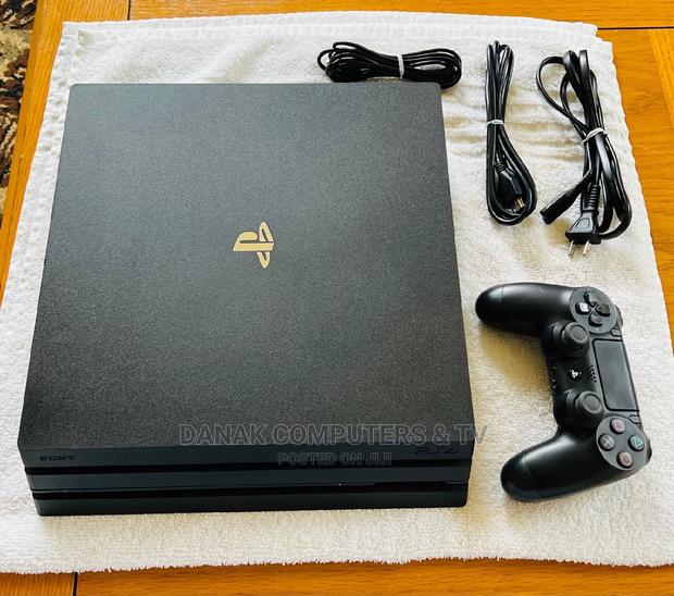 Ps4 Pro 1tb Jailbreak With Over 50 Games · Photo 2