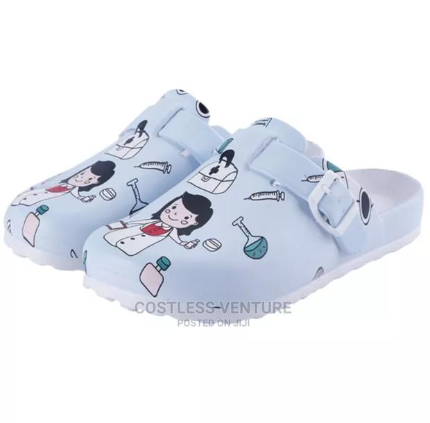 Greenlife Theater Clogs · Photo 4