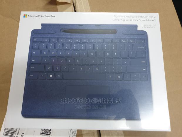 Microsoft Surface Pro 9 Signature Type Cover Keyboard + Pen · Photo 4