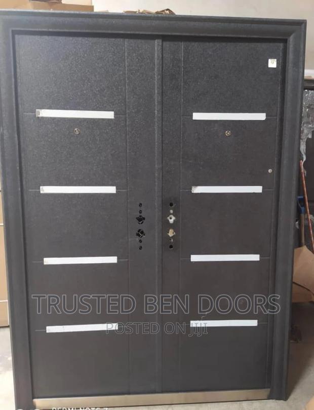 Paladin Double Door [Single_one And Half_available] · Photo 2