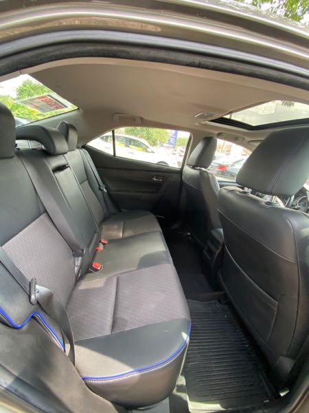 Toyota Corolla  2018 Gray