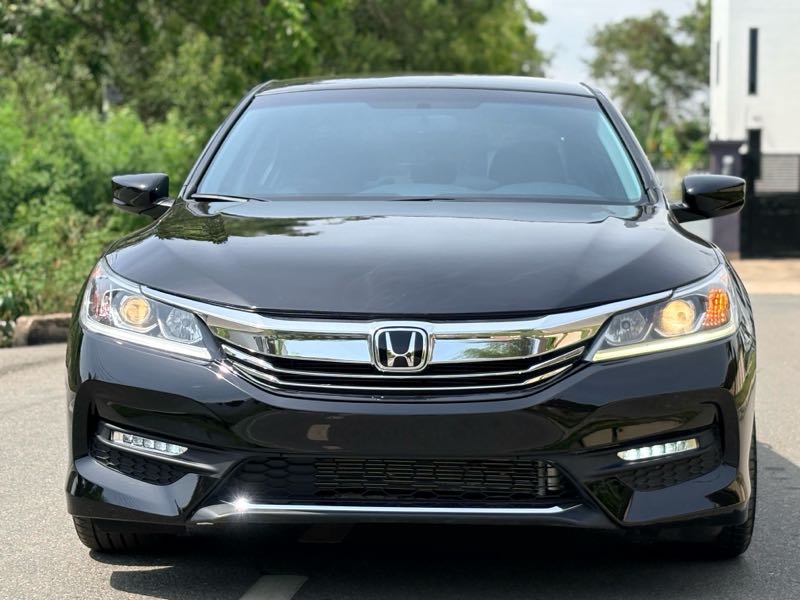 Honda Accord LX 4dr Sedan FWD (2.4L 4cyl 2A) 2017 Black