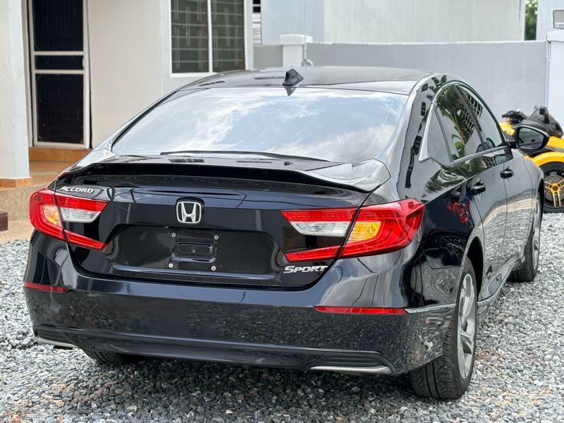 Honda Accord EX (1.5L 4cyl Turbo CVT) 2019 Black