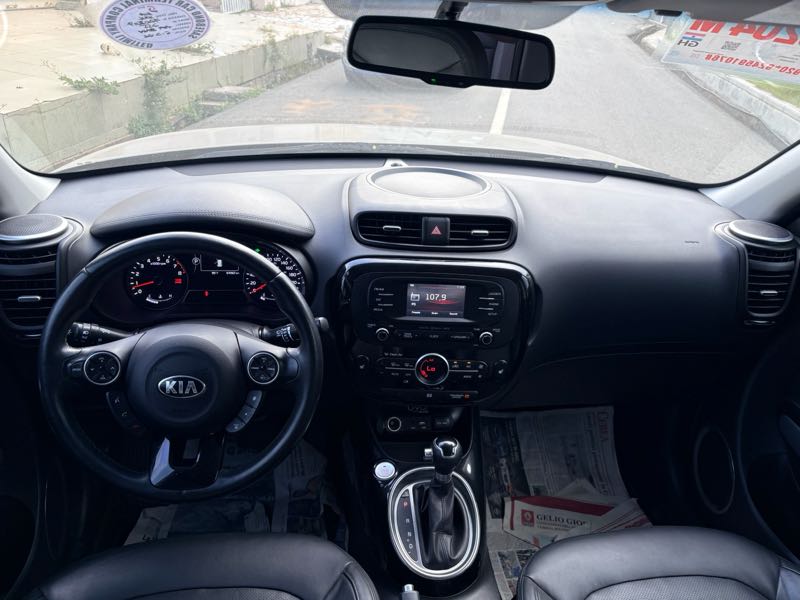 Kia Soul ! 4dr Wagon (2.0L 4cyl 6A) 2015 Gray