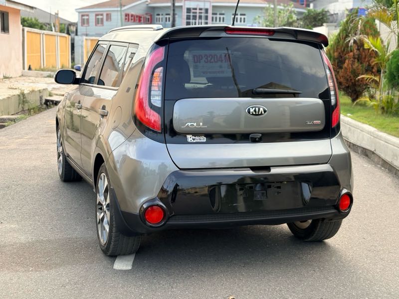 Kia Soul ! 4dr Wagon (2.0L 4cyl 6A) 2015 Gray