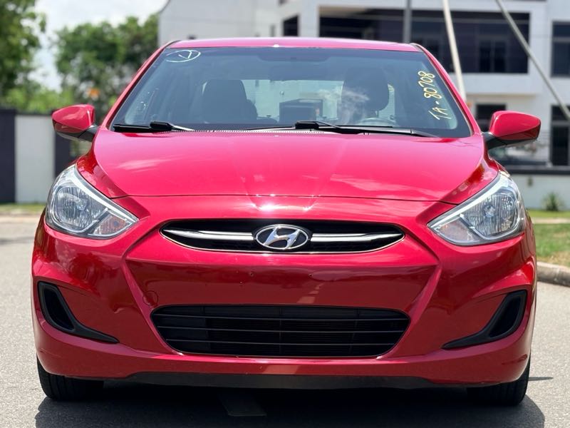 Hyundai Accent SE Sedan 2017 Red